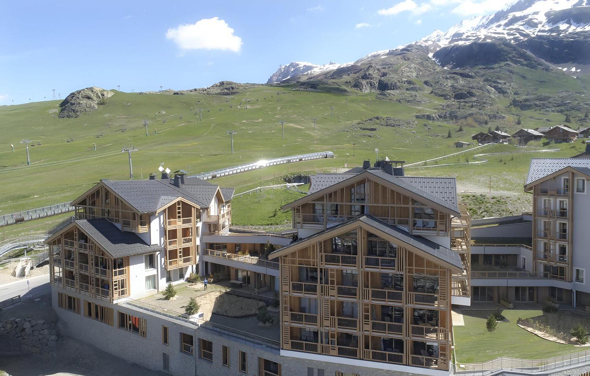 Residence Phoenix A By Leavetown Vacations Alpe d'Huez Bagian luar foto